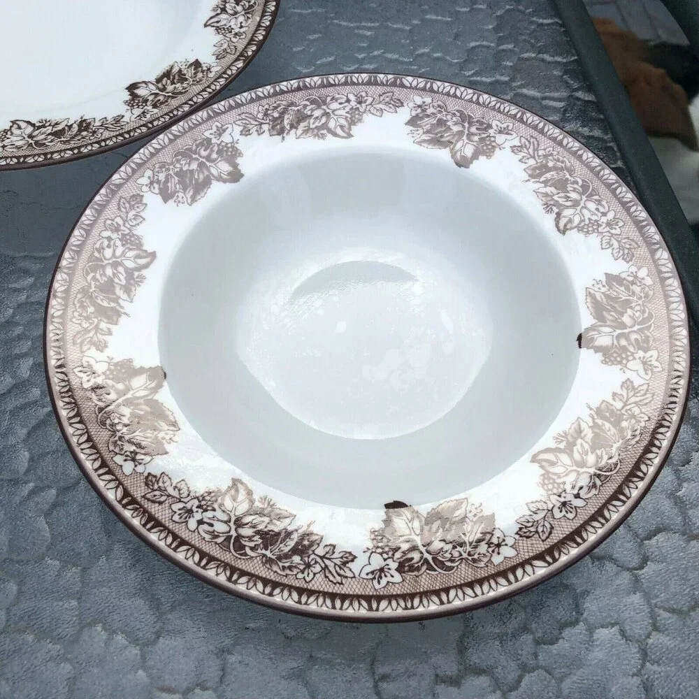 Williams Sonoma set rim